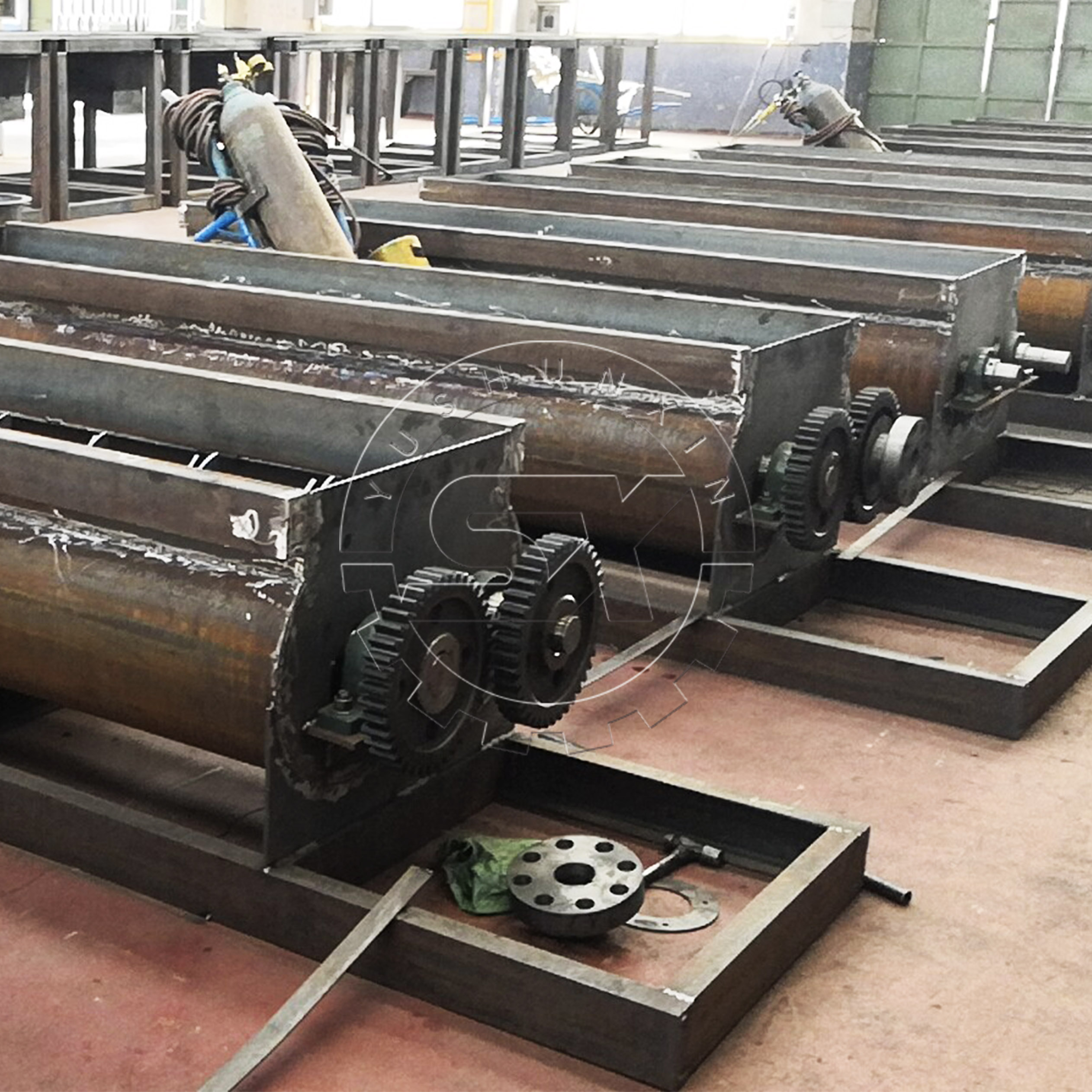 The Manufacturing of Double Shaft Blending Machine