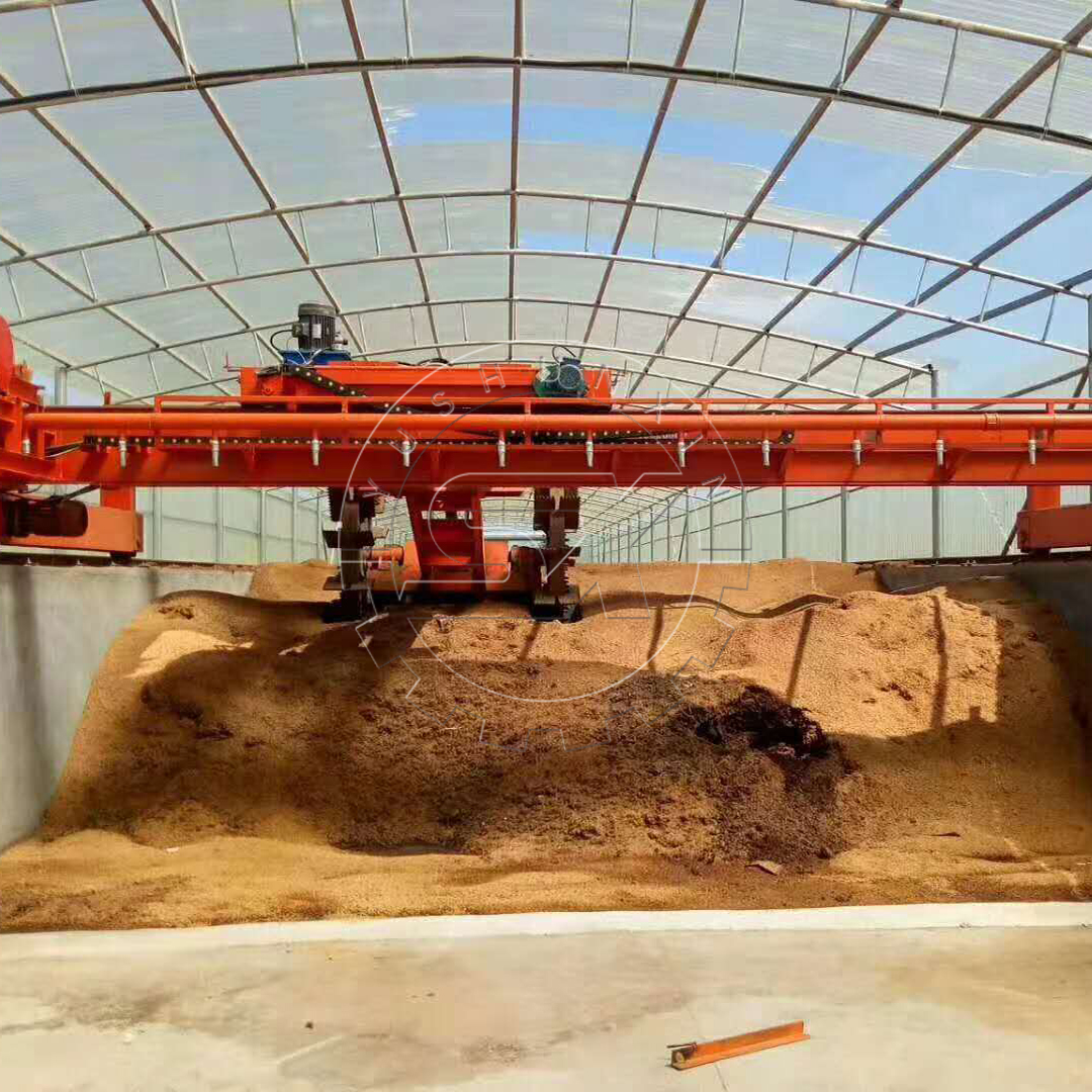Composting machine for cow dung fertilizer production